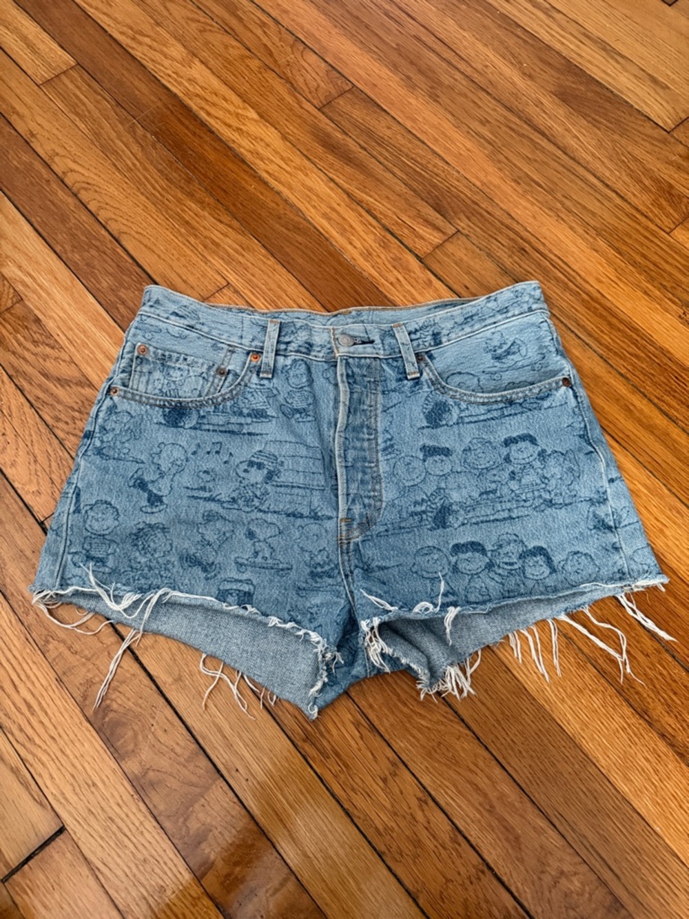 Levi’s Peanuts Denim Jean Shorts